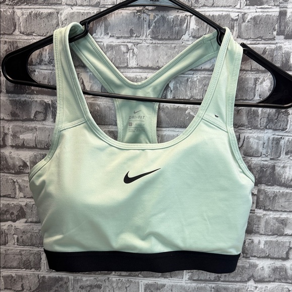 Nike Other - Nike Women's Light Green Sports Bra